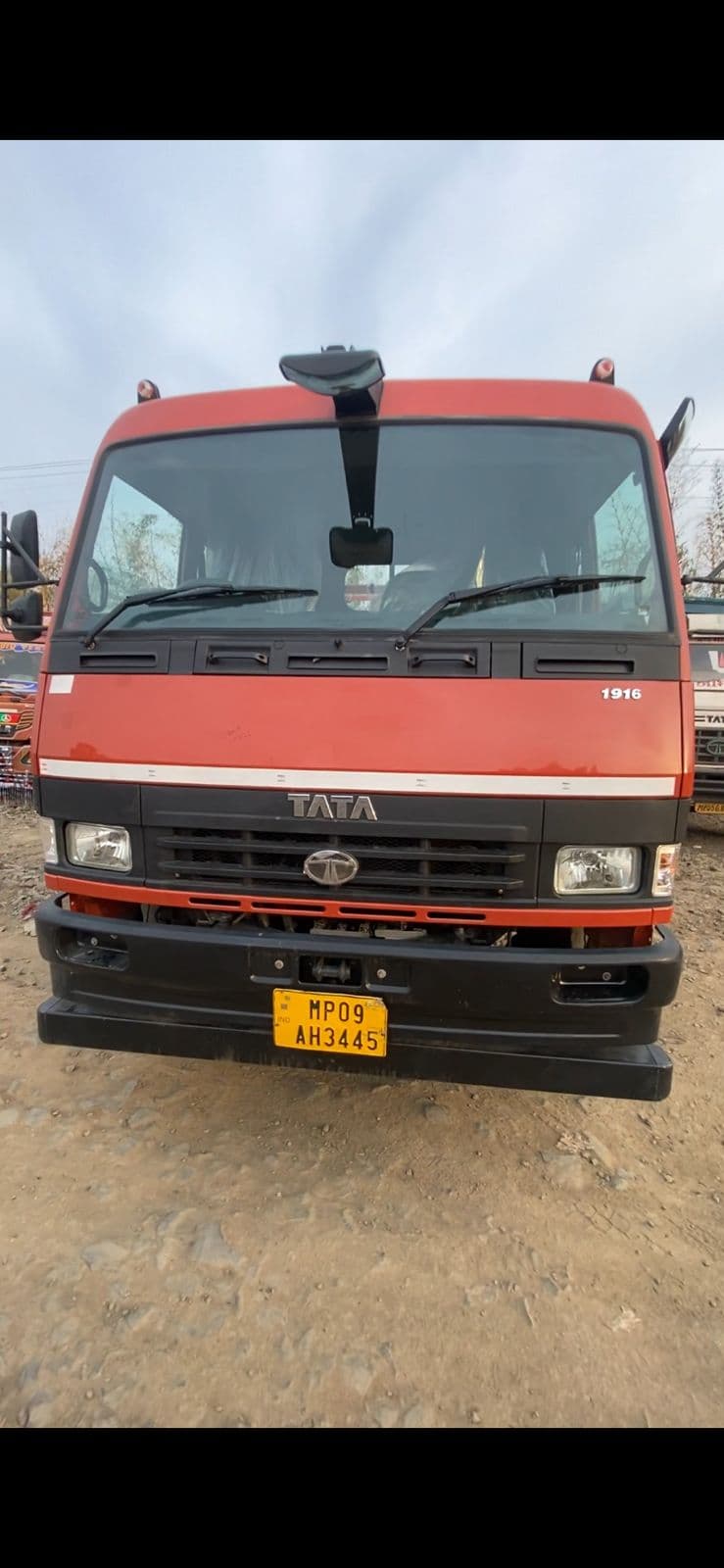 Tata 1916 Red Cargo Truck